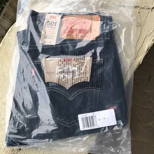 Levi’s 501 Jeans